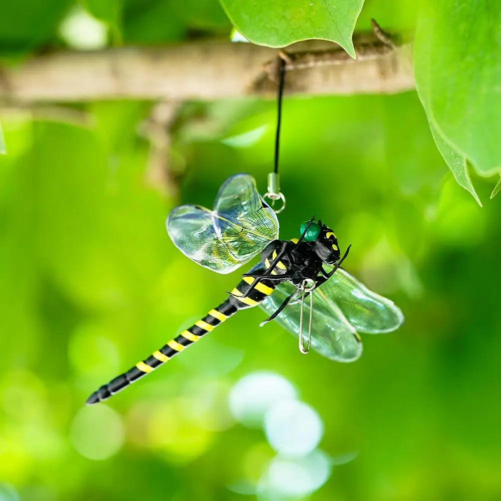 Realistic 12cm PVC Dragonfly Model Garden Ornament - Image 3