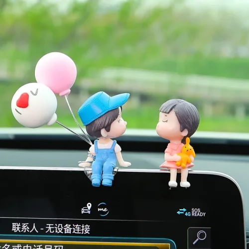 Resin Cartoon Couples Dashboard Ornaments for Car Interior